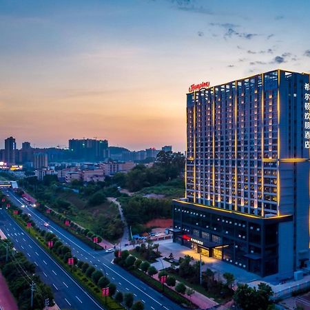 Готель Hampton By Hilton Nanning Wuxiang Екстер'єр фото