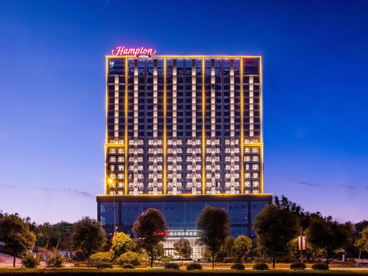 Готель Hampton By Hilton Nanning Wuxiang Екстер'єр фото