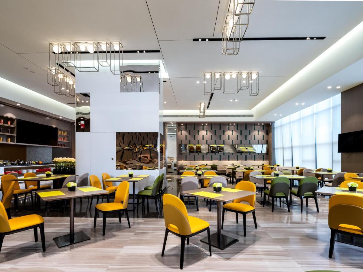 Готель Hampton By Hilton Nanning Wuxiang Екстер'єр фото