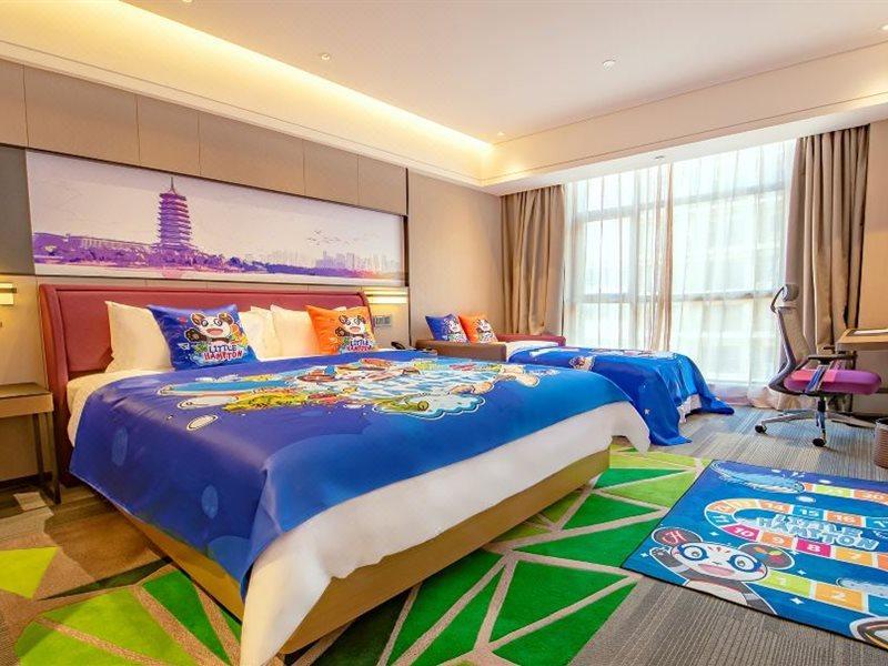 Готель Hampton By Hilton Nanning Wuxiang Екстер'єр фото